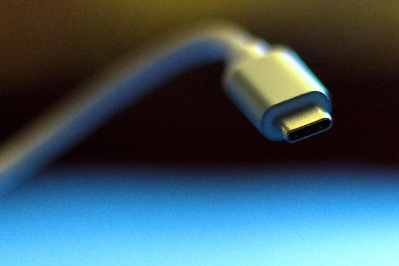 usb, charger, cable, technology, plug, connection, connect, adapter, connector, accessory, electricity, energy, electronics, cord, recharge, smartphone, charger, charger, charger, charger, charger, adapter