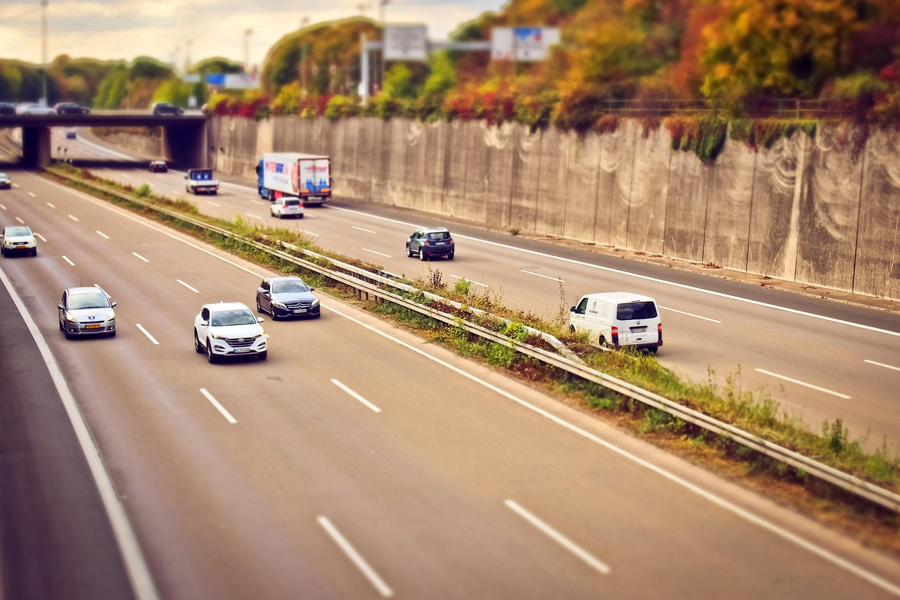 highway, car wallpapers, automobile, traffic, road, ride, vehicles, speed, driving a car, move, lane, road system, car, transport, asphalt, road markings, mobility, road transport, quickly, expressway, to travel, eve, evening atmosphere, mood, evening sky, green reserve, guard rail, bridge, highway bridge, concrete, roadway, concrete wall, distance, limitation, delimitation, driveway, tilt shift, miniature effect, mark
