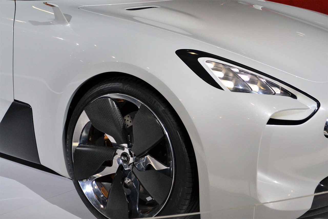 kia car, white car, wheels, rims, head lamp, led, diamond cut lamps, sports car, automobile, auto, transport, automotive, transportation, drive, car wallpapers, vehicle, black, rubber, tires, design, exterior, speed, car, white, modern, technology, luxury car, coupe, metal, fiber glass, steel, iron, aluminum, power, fast, bumper, sportscar, style, new, motor, metallic, sedan, luxury, concept car, shiny, elegance, gray car, gray news, gray diamond, gray metal, gray power, gray new, gray lamp