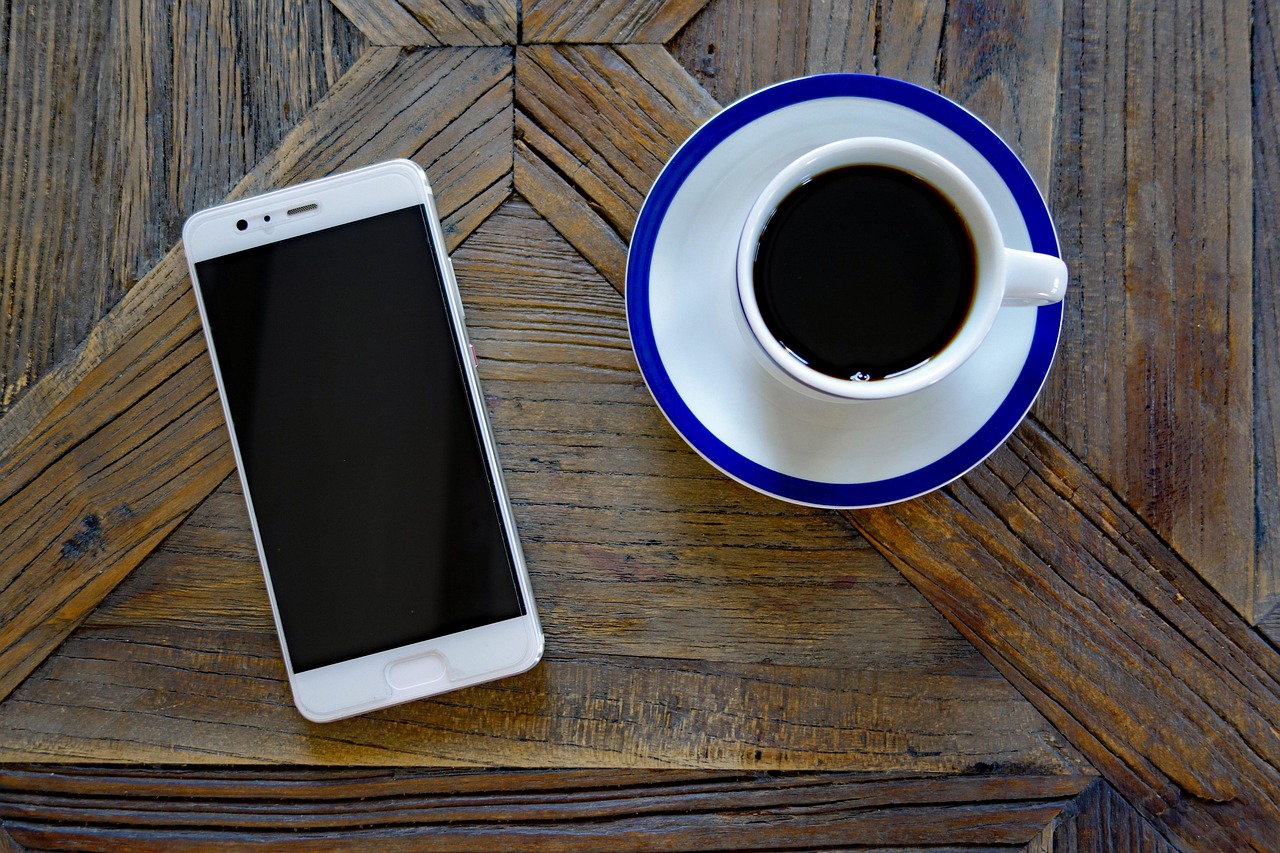 smartphone, mobile, coffee cup, huawei, coffee pot, coffee, cup